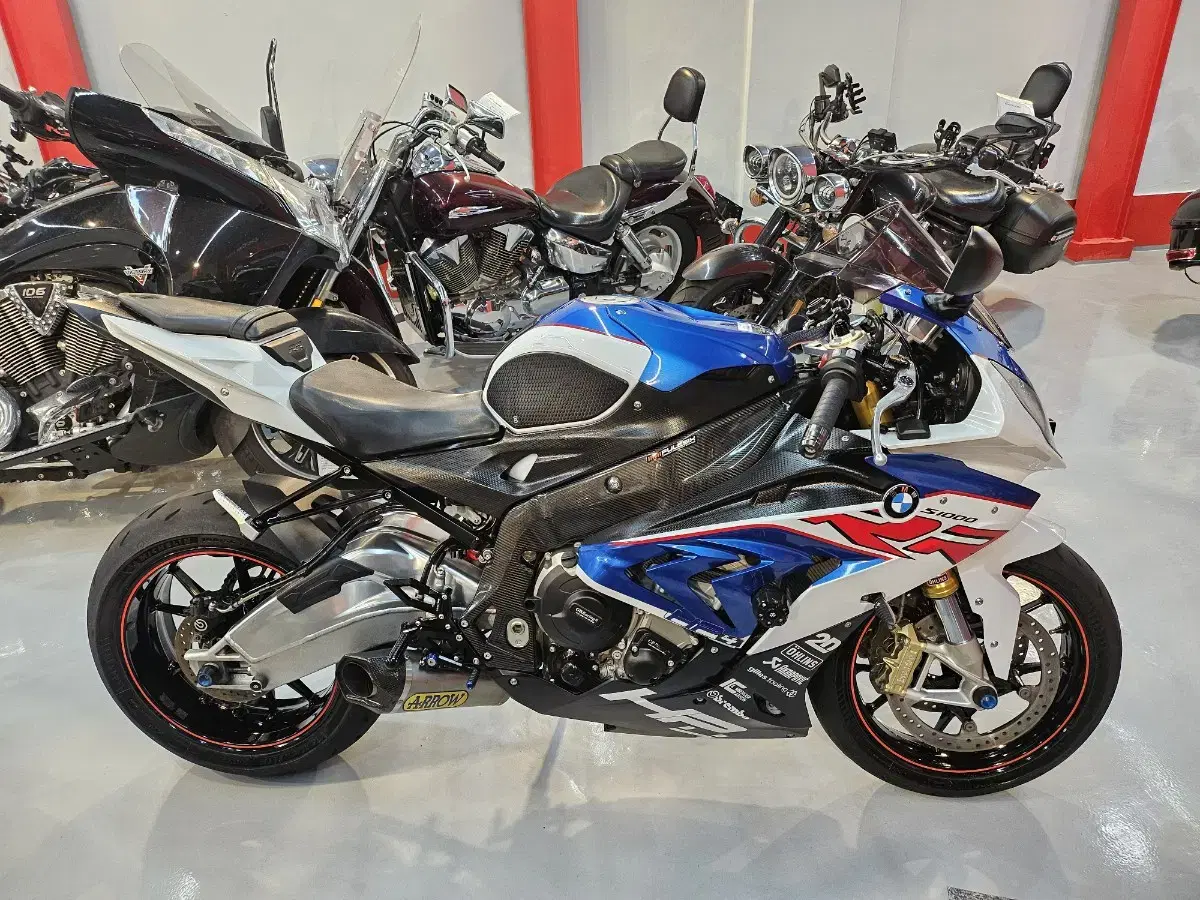 BMW S1000RR 18년식중고차량판매합니다